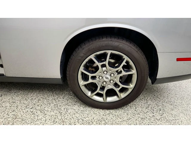 SEMINUEVOS DODGE Challenger a Estados en autogozo