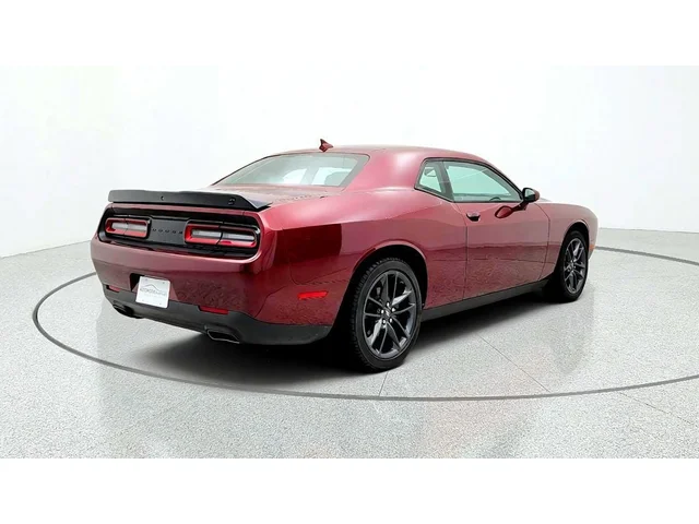 SEMINUEVOS DODGE Challenger a Estados en autogozo