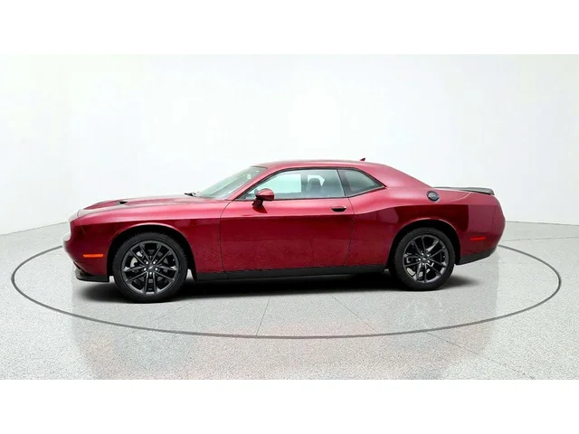 SEMINUEVOS DODGE Challenger a Estados en autogozo