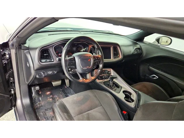 SEMINUEVOS DODGE Challenger a Estados en autogozo