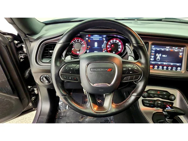 SEMINUEVOS DODGE Challenger a Estados en autogozo