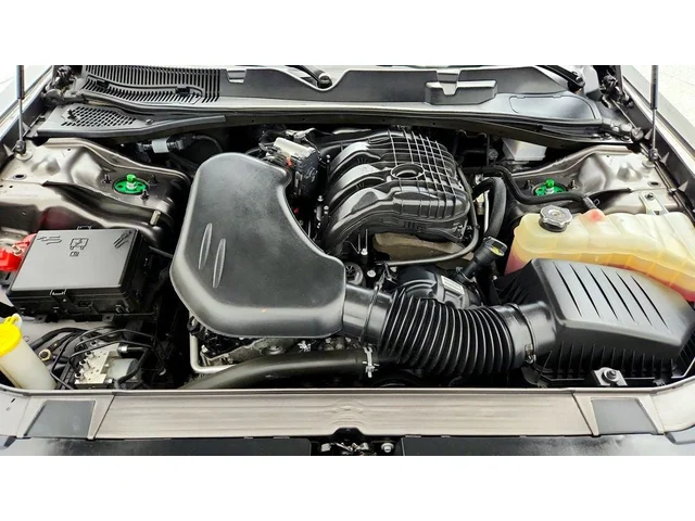 SEMINUEVOS DODGE Challenger a Estados en autogozo