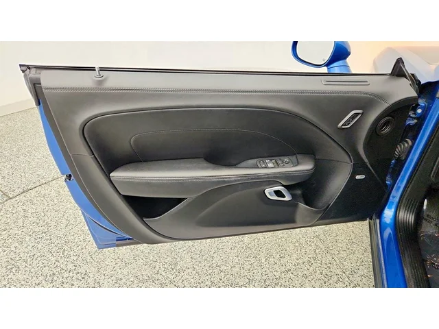 SEMINUEVOS DODGE Challenger a Estados en autogozo