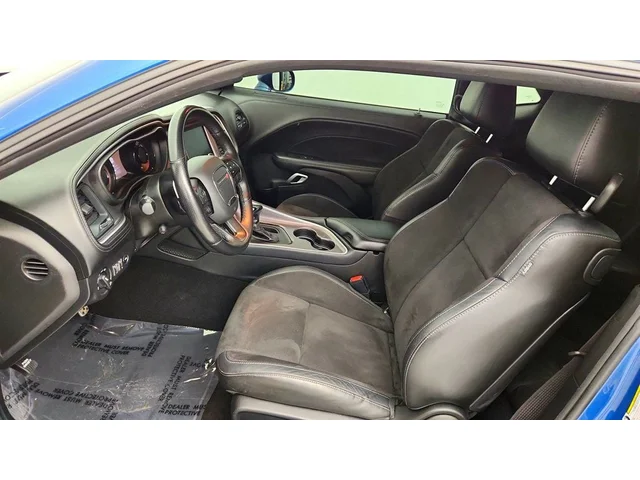 SEMINUEVOS DODGE Challenger a Estados en autogozo