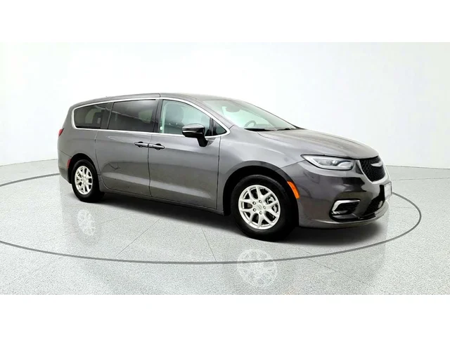 SEMINUEVOS CHRYSLER Pacifica a Estados en autogozo
