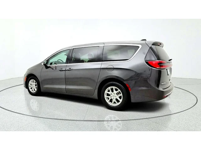SEMINUEVOS CHRYSLER Pacifica a Estados en autogozo