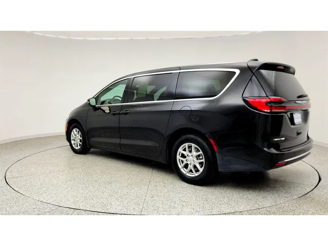 SEMINUEVOS CHRYSLER Pacifica a Estados en autogozo