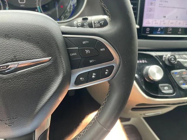 SEMINUEVOS CHRYSLER PACIFICA a Estados en autogozo