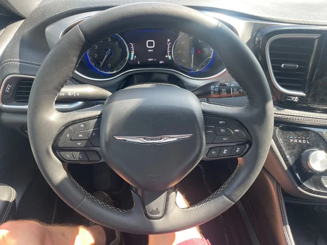 SEMINUEVOS CHRYSLER PACIFICA a Estados en autogozo