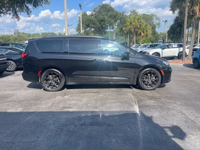 SEMINUEVOS CHRYSLER PACIFICA a Estados en autogozo