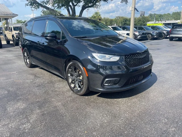 SEMINUEVOS CHRYSLER PACIFICA a Estados en autogozo