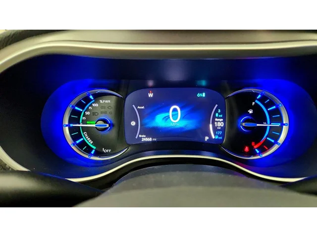 SEMINUEVOS CHRYSLER Pacifica a Estados en autogozo