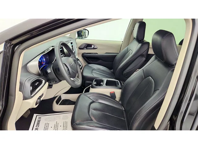 SEMINUEVOS CHRYSLER Pacifica a Estados en autogozo