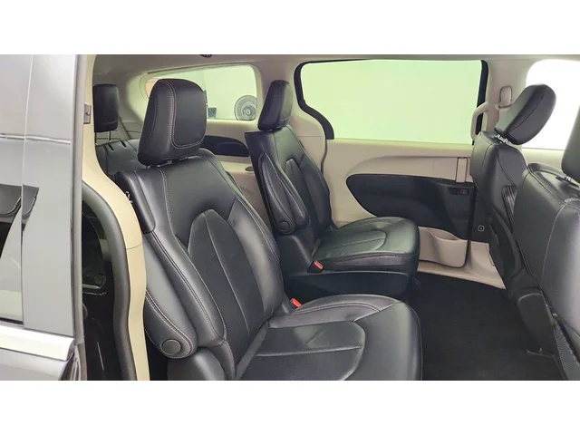 SEMINUEVOS CHRYSLER Pacifica a Estados en autogozo