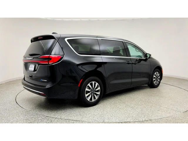 SEMINUEVOS CHRYSLER Pacifica a Estados en autogozo