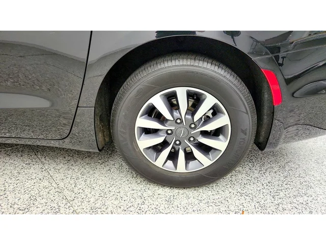SEMINUEVOS CHRYSLER Pacifica a Estados en autogozo
