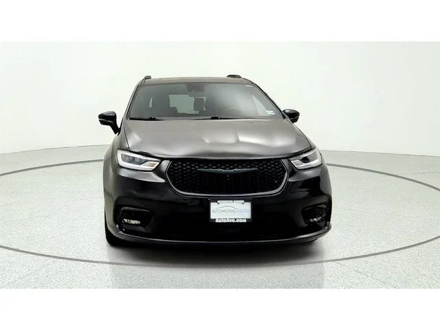 SEMINUEVOS CHRYSLER Pacifica a Estados en autogozo