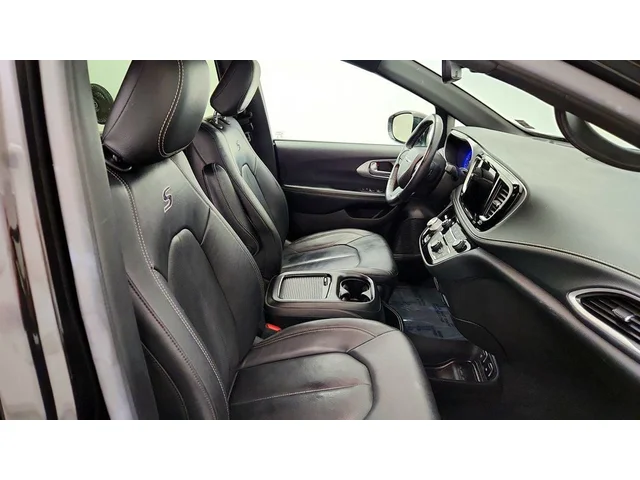 SEMINUEVOS CHRYSLER Pacifica a Estados en autogozo