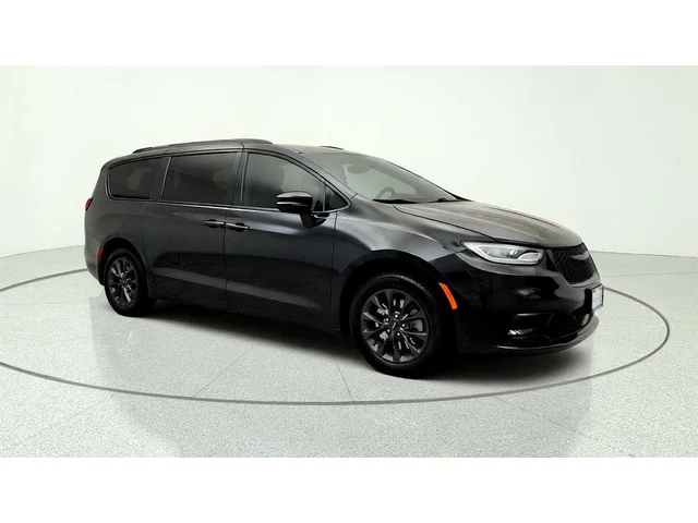 SEMINUEVOS CHRYSLER Pacifica a Estados en autogozo