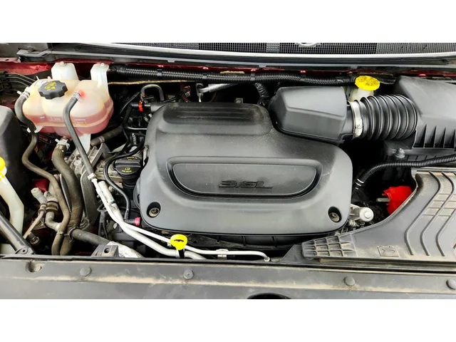 SEMINUEVOS CHRYSLER Pacifica a Estados en autogozo