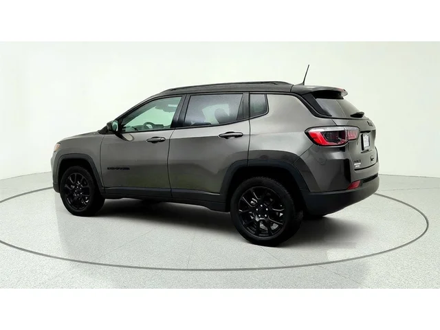 SEMINUEVOS JEEP Compass a Estados en autogozo