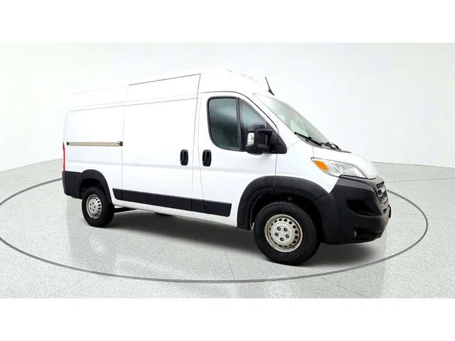 SEMINUEVOS RAM ProMaster Cargo Van a Estados en autogozo