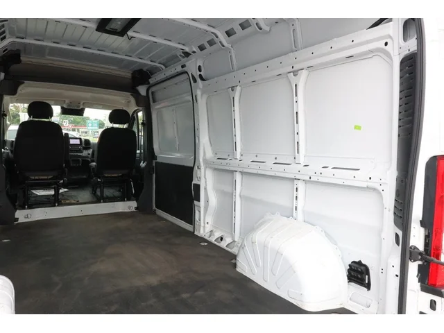 SEMINUEVOS RAM ProMaster Cargo Van a Estados en autogozo