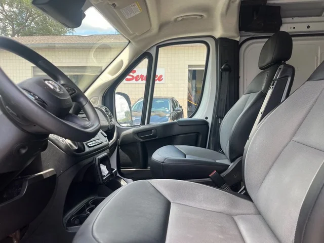 SEMINUEVOS RAM PROMASTER a Estados en autogozo