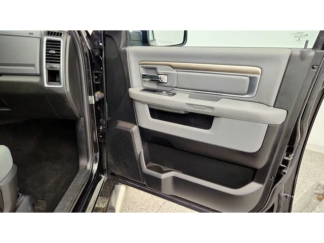 SEMINUEVOS RAM 2500 a Estados en autogozo