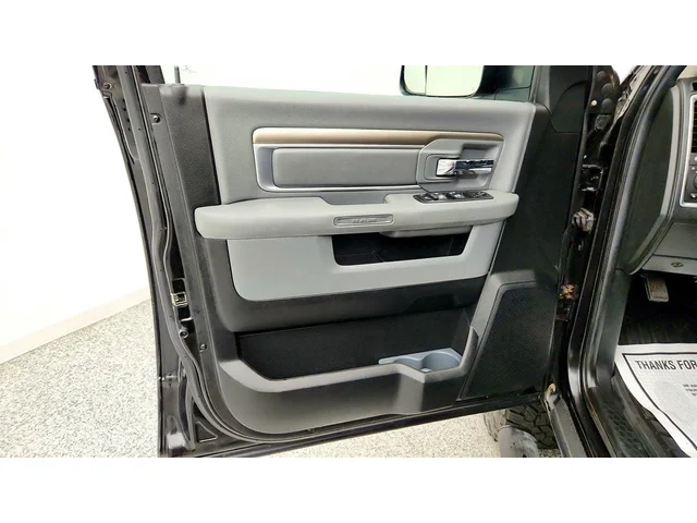 SEMINUEVOS RAM 2500 a Estados en autogozo