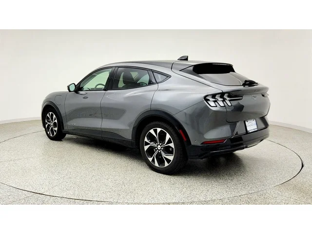 SEMINUEVOS FORD Mustang Mach-E a Estados en autogozo