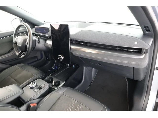 SEMINUEVOS FORD Mustang Mach-E a Estados en autogozo