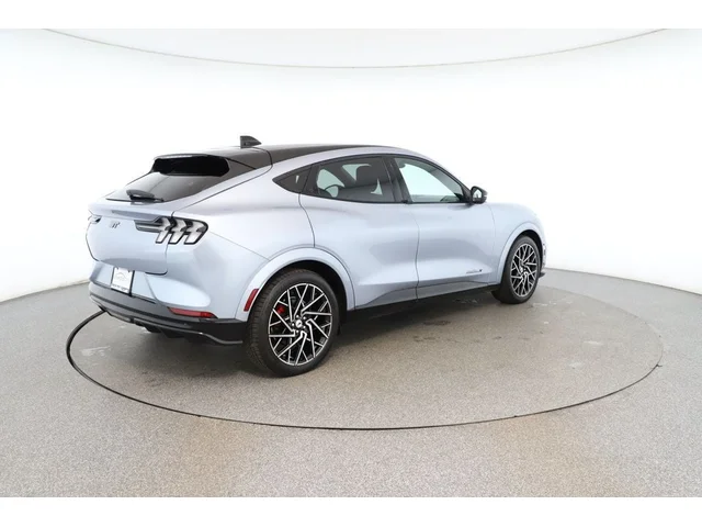 SEMINUEVOS FORD Mustang Mach-E a Estados en autogozo
