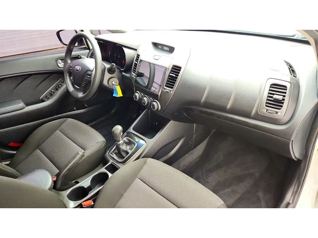 SEMINUEVOS KIA Forte a Estados en autogozo