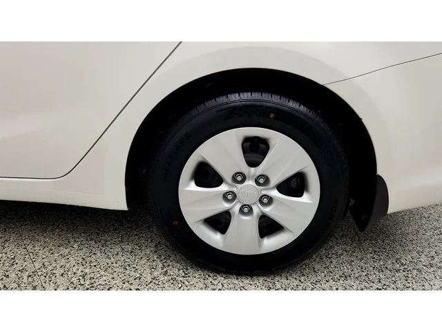 SEMINUEVOS KIA Forte a Estados en autogozo