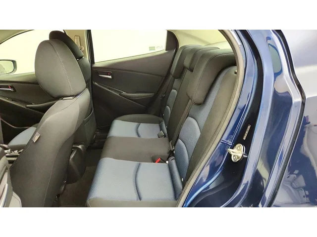 SEMINUEVOS SCION iA a Estados en autogozo