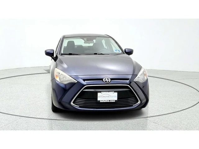 SEMINUEVOS SCION iA a Estados en autogozo