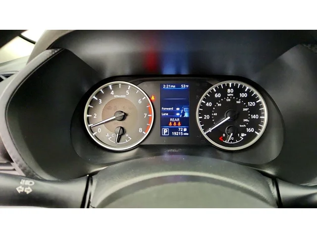 SEMINUEVOS NISSAN Sentra a Estados en autogozo