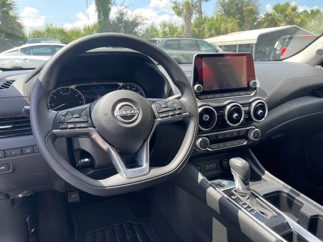 SEMINUEVOS NISSAN SENTRA a Estados en autogozo