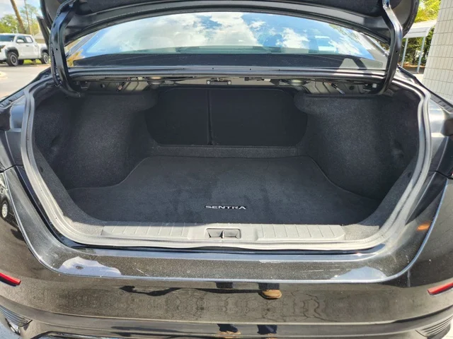 SEMINUEVOS NISSAN SENTRA a Estados en autogozo