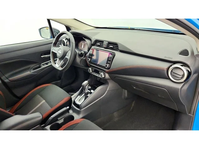 SEMINUEVOS NISSAN Versa a Estados en autogozo