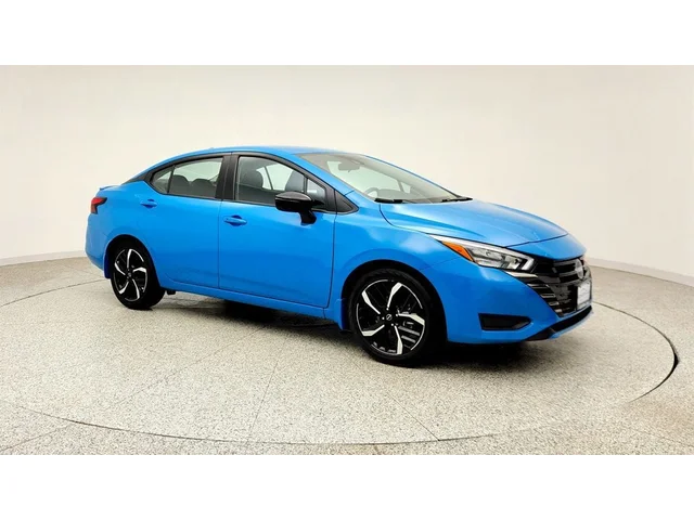 SEMINUEVOS NISSAN Versa a Estados en autogozo