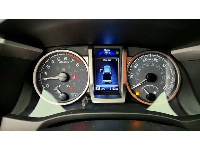 SEMINUEVOS TOYOTA Tacoma 4WD a Estados en autogozo