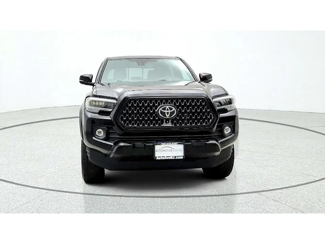 SEMINUEVOS TOYOTA Tacoma 4WD a Estados en autogozo