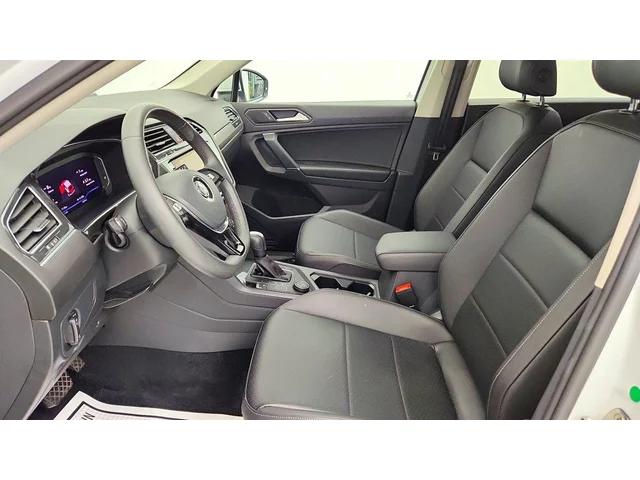 SEMINUEVOS VOLKSWAGEN Tiguan a Estados en autogozo