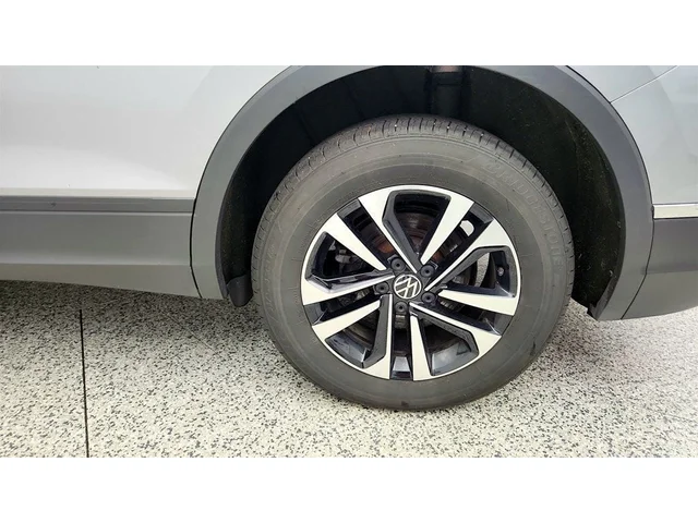 SEMINUEVOS VOLKSWAGEN Tiguan a Estados en autogozo