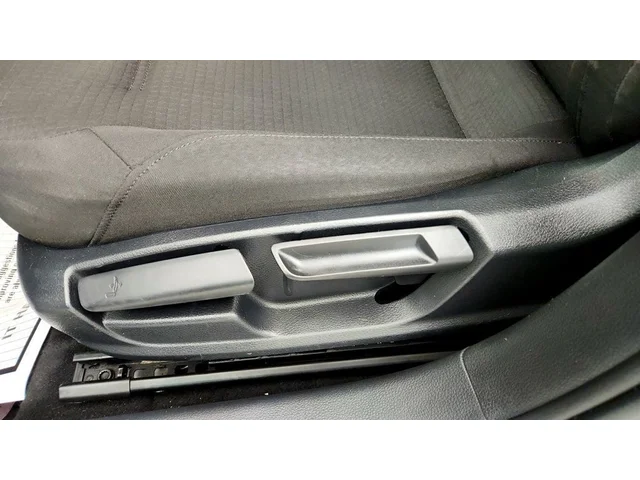 SEMINUEVOS VOLKSWAGEN Jetta Sedan a Estados en autogozo