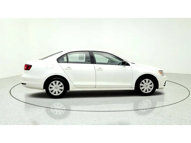 SEMINUEVOS VOLKSWAGEN Jetta Sedan a Estados en autogozo