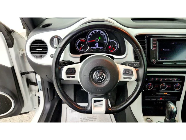 SEMINUEVOS VOLKSWAGEN Beetle Convertible a Estados en autogozo