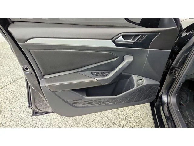 SEMINUEVOS VOLKSWAGEN Jetta a Estados en autogozo